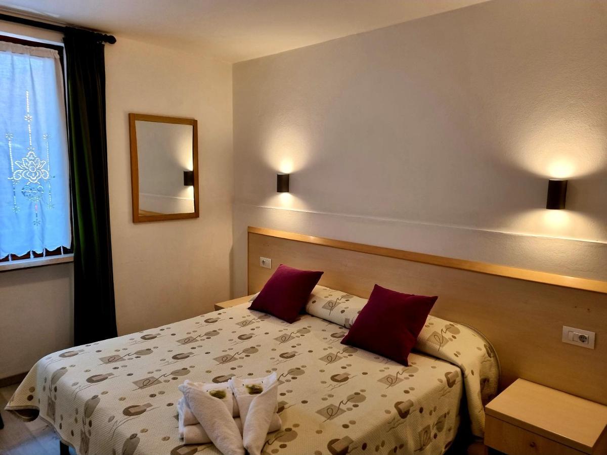 Apartament 1282 Torri Del Benaco Eksteriør billede